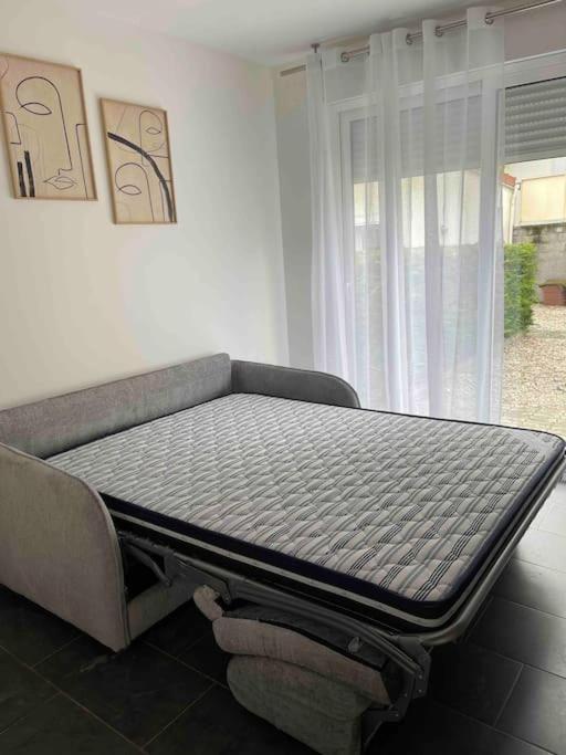 Studio Tout Confort, Au Pied De Toute Commodite, 2 Apartment Créteil Exterior foto