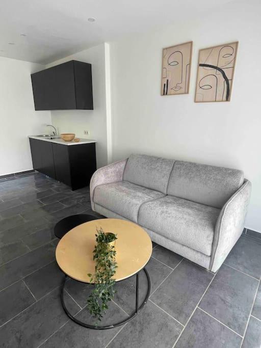 Studio Tout Confort, Au Pied De Toute Commodite, 2 Apartment Créteil Exterior foto